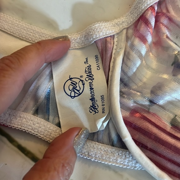 Underwire bra size 36C - Picture 2 of 5